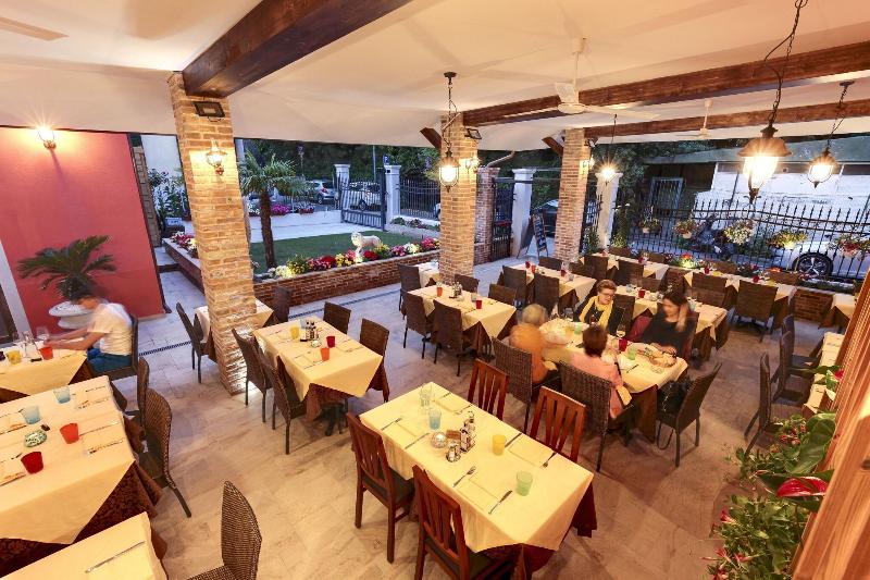 Hotel New Reiter - Lobi