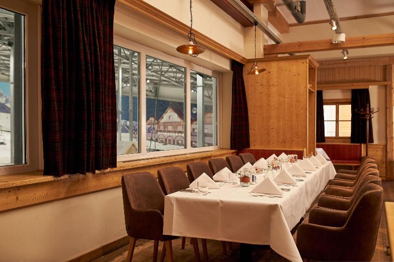 Van der Valk Hotel Hamburg-Wittenburg - Restoran