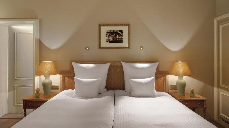 Excelsior Hotel - Oda