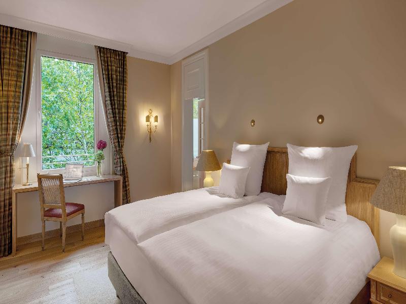 Excelsior Hotel - Oda