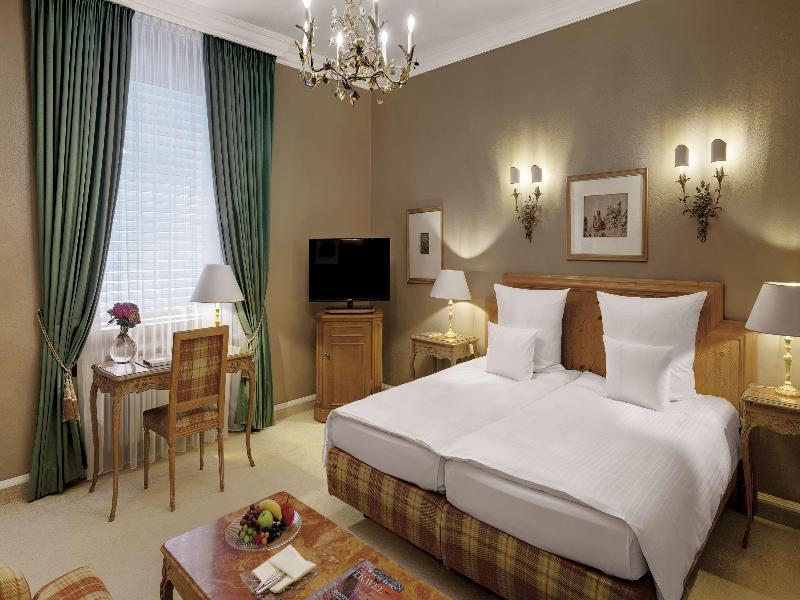 Excelsior Hotel - Oda