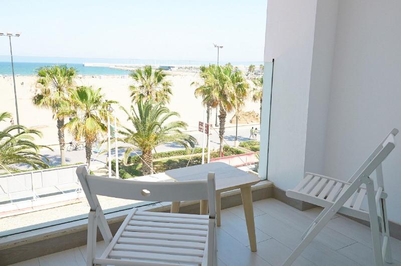 Gabbana Beach - Oda