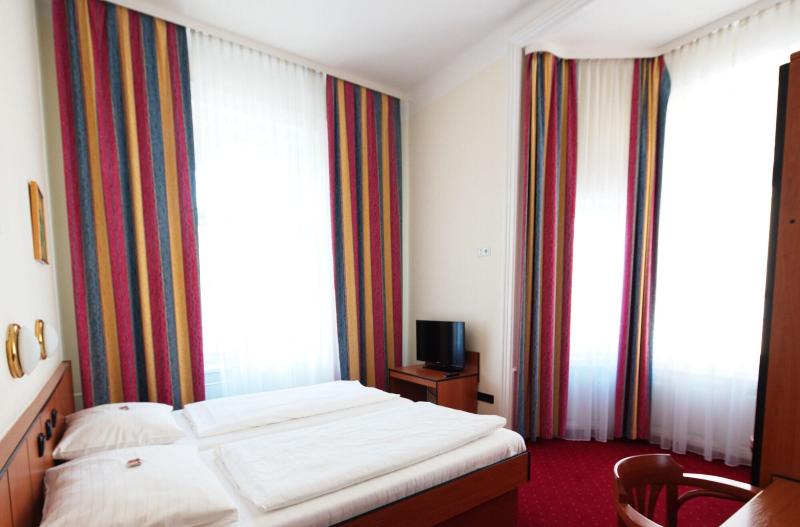Drei Kronen Hotel Wien City - Oda