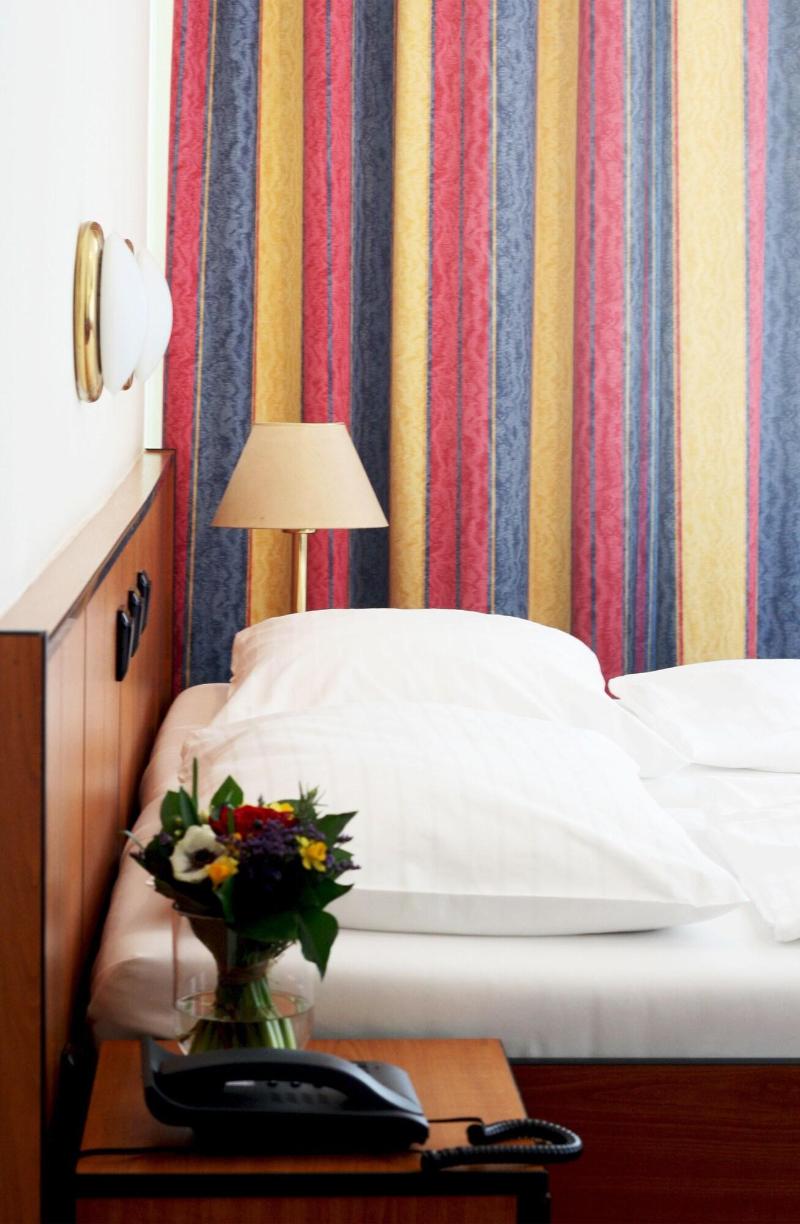 Drei Kronen Hotel Wien City - Oda