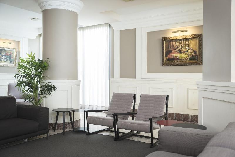 Hotel Cambridge - Lobi