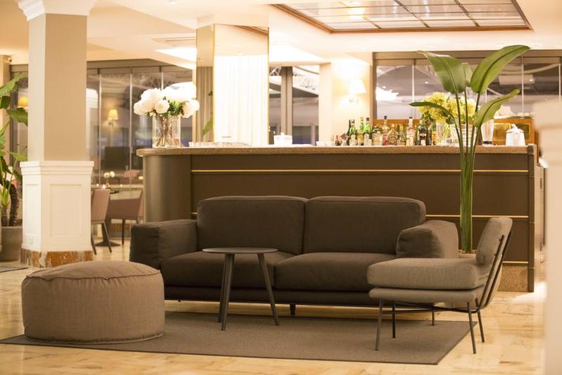 Hotel Cambridge - Genel