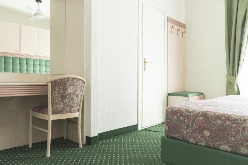 Hotel Cambridge - Oda