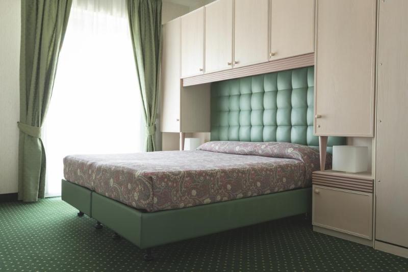 Hotel Cambridge - Oda