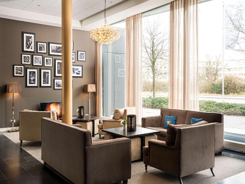 The Rilano Munich,Trademark Collection by Wyndham - Lobi
