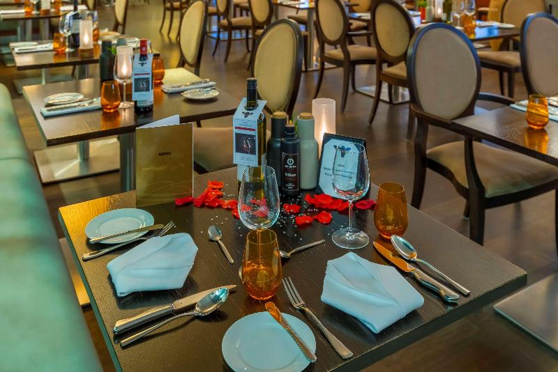 The Rilano Munich,Trademark Collection by Wyndham - Restoran