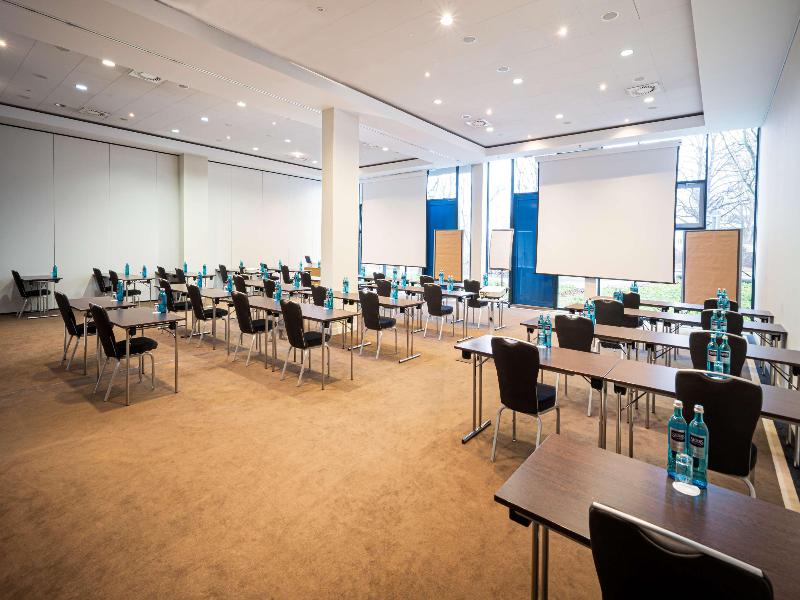 The Rilano Munich,Trademark Collection by Wyndham - Restoran