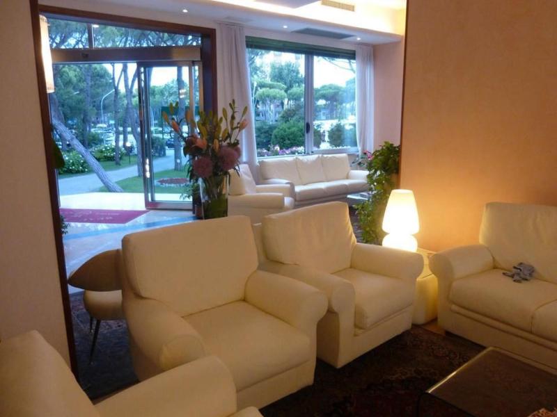 Beau Rivage Pineta - Lobi