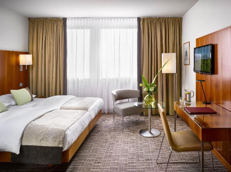 K+K Hotel am Harras - Genel