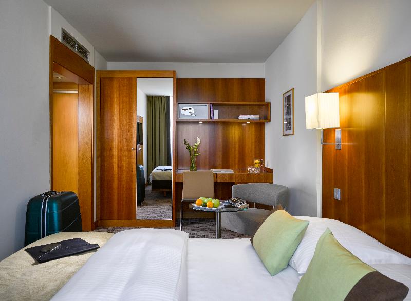 K+K Hotel am Harras - Oda