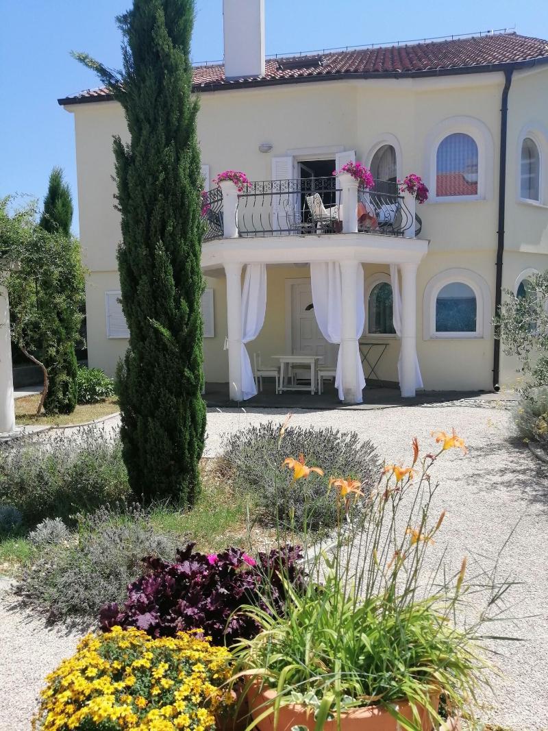 Villa Mandolina Apartments - Genel
