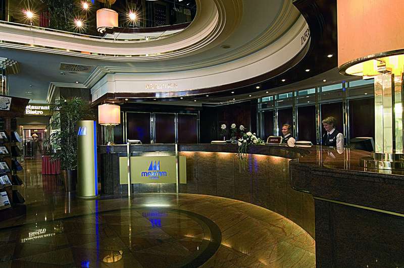 Maritim Hotel München - Lobi