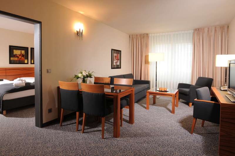 Maritim Hotel München - Oda