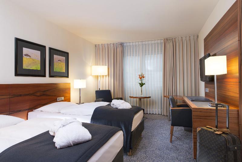 Maritim Hotel München - Oda