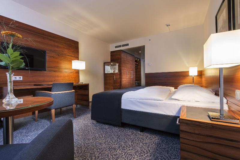 Maritim Hotel München - Oda