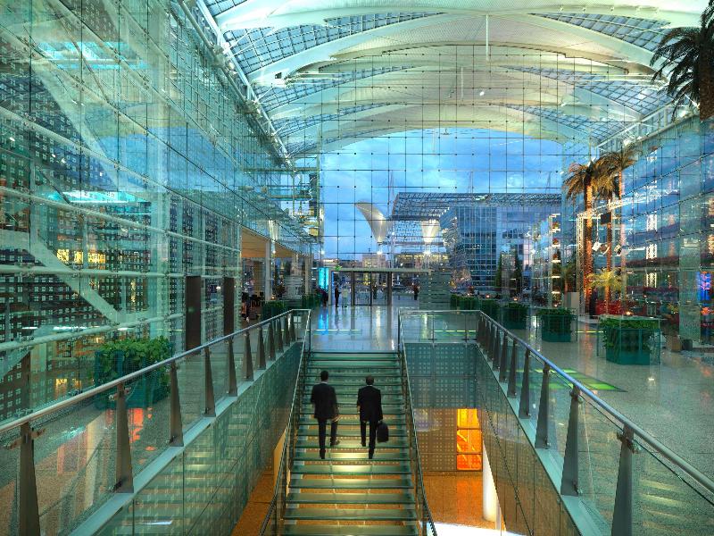 Hilton Munich Airport - Lobi
