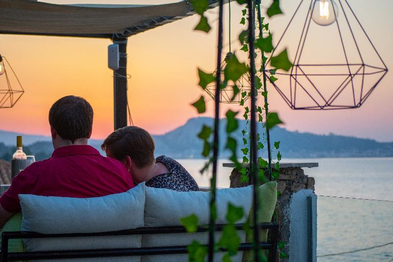 Agoulos Beach Hotel - Bar
