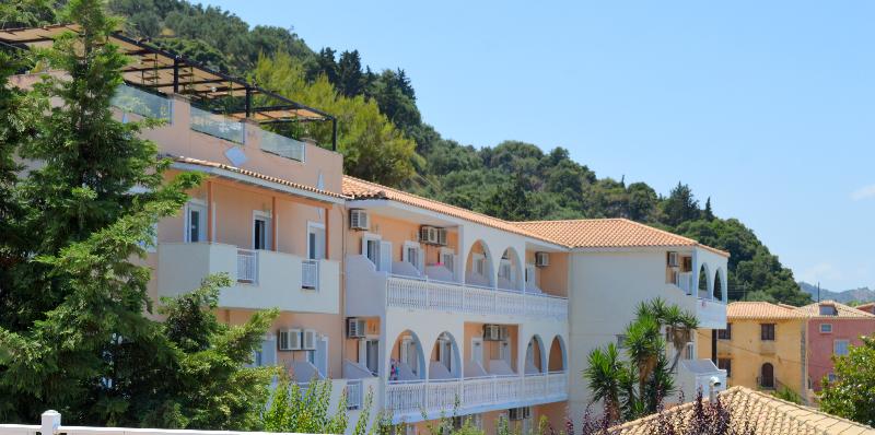 Agoulos Beach Hotel - Genel