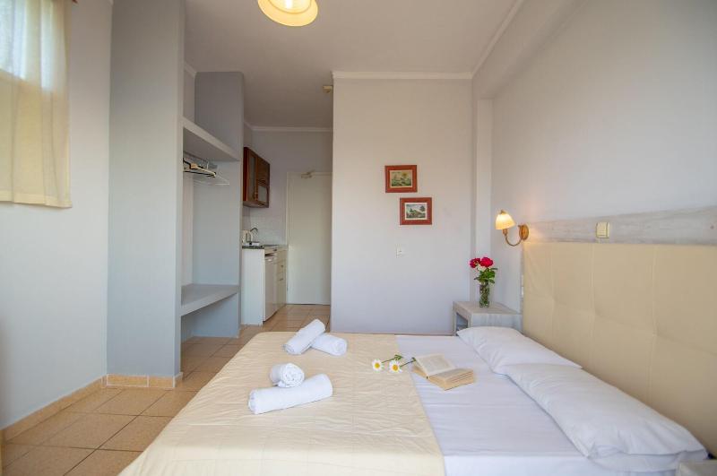 Agoulos Beach Hotel - Oda