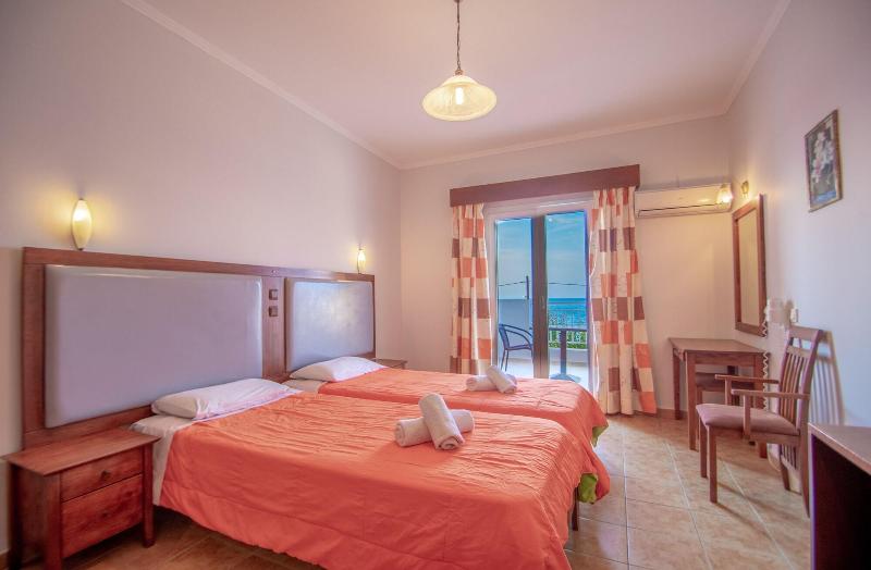 Agoulos Beach Hotel - Oda