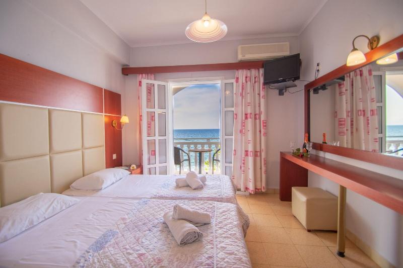 Agoulos Beach Hotel - Oda