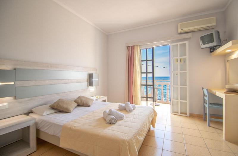 Agoulos Beach Hotel - Oda