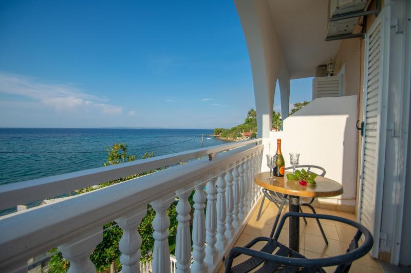 Agoulos Beach Hotel - Oda