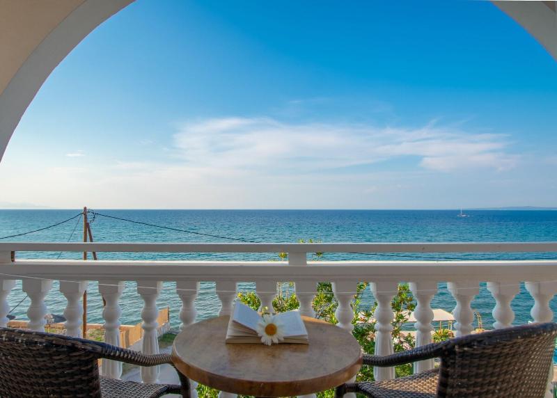 Agoulos Beach Hotel - Oda