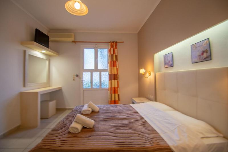 Agoulos Beach Hotel - Oda