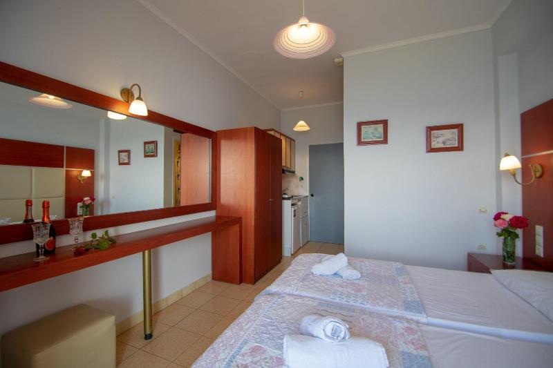 Agoulos Beach Hotel - Oda