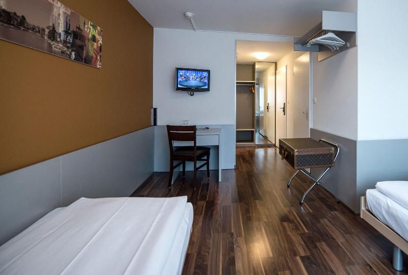 Alexander Guesthouse - Oda