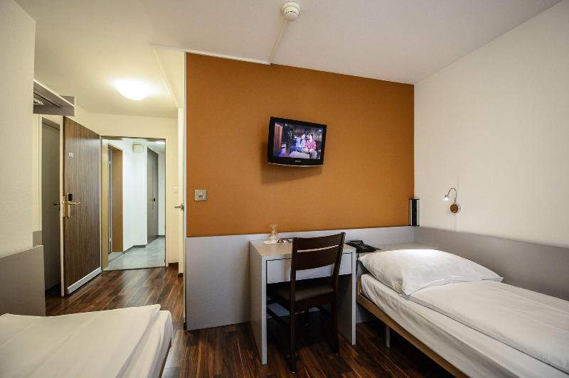 Alexander Guesthouse - Oda