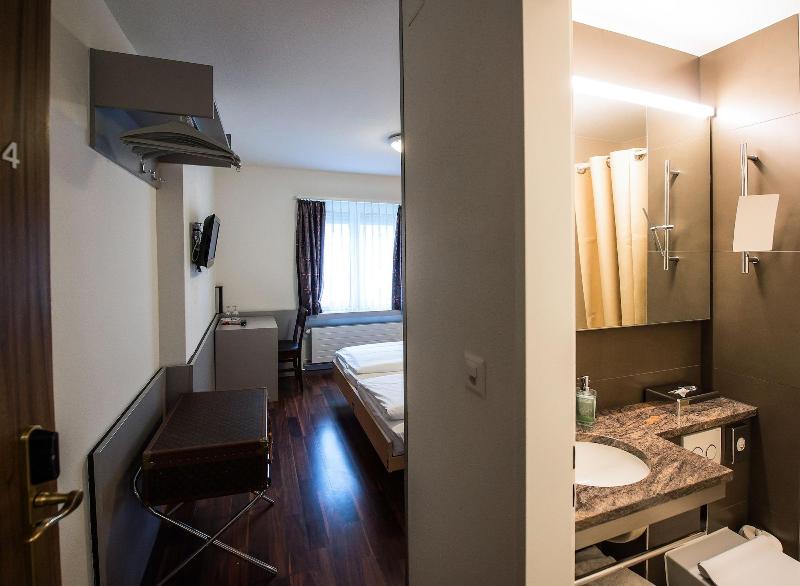 Alexander Guesthouse - Oda