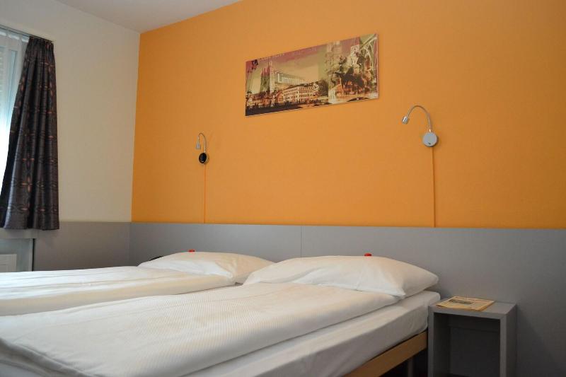 Alexander Guesthouse - Oda