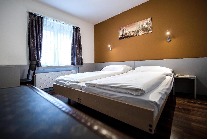 Alexander Guesthouse - Oda