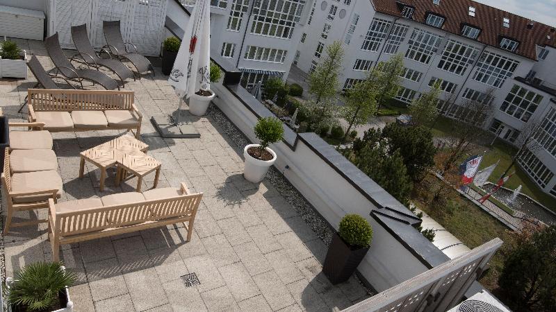 Holiday Inn Munich - Unterhaching - Lobi