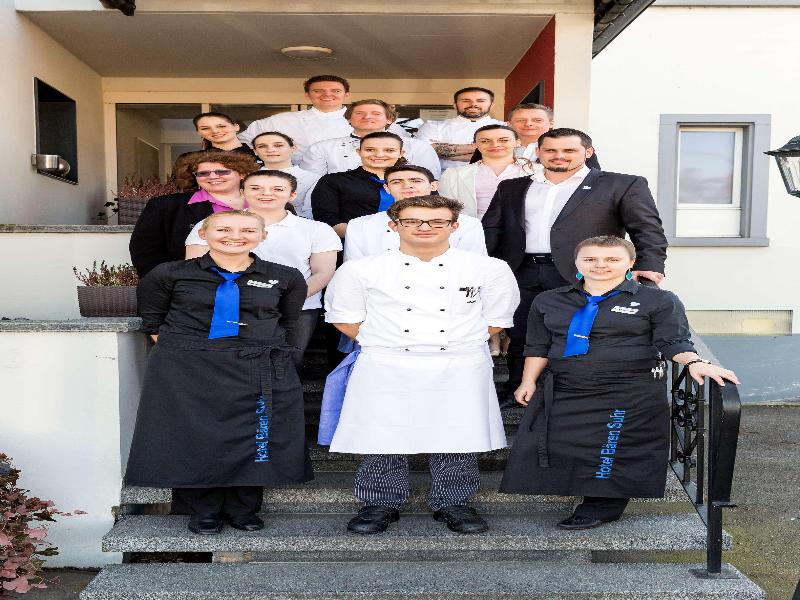 Hotel Bären Suhr - Genel