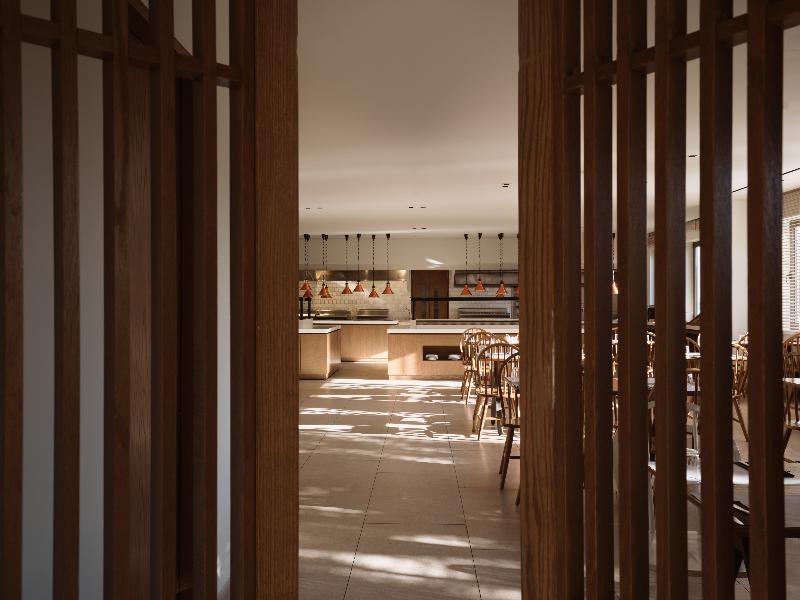 Planos Deluxe - Bar