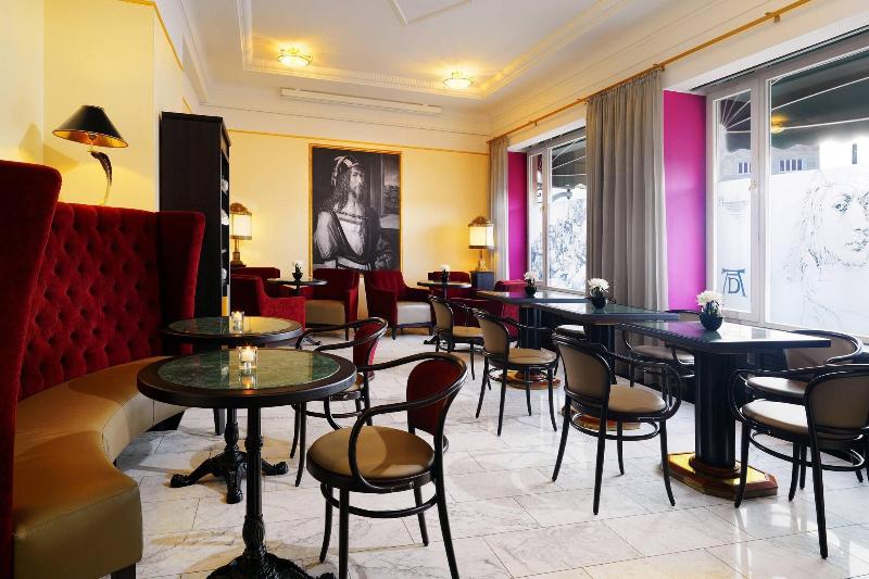 Le Meridien Grand Hotel Nurnberg - Lobi