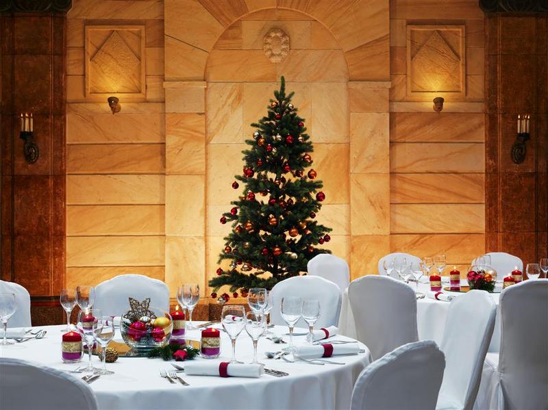 Le Meridien Grand Hotel Nurnberg - Genel