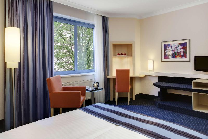 Hotel Nürnberg City Center by Leonardo Hotels - Oda