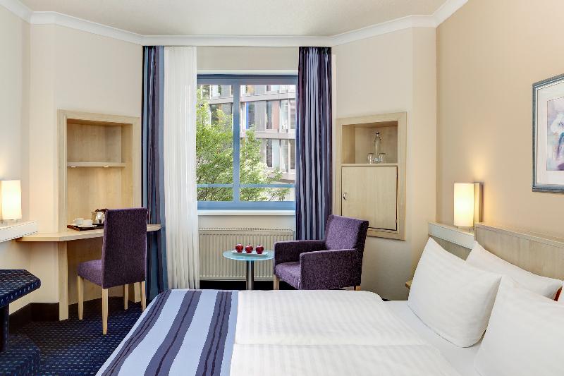 Hotel Nürnberg City Center by Leonardo Hotels - Oda