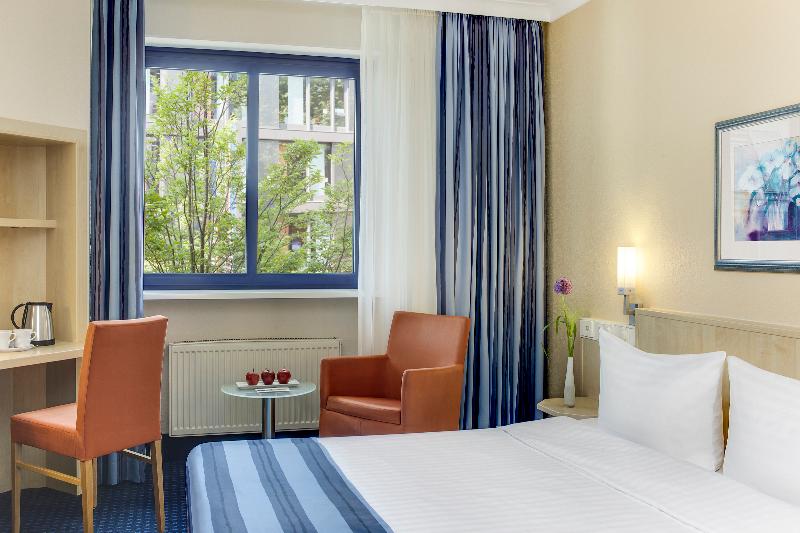 Hotel Nürnberg City Center by Leonardo Hotels - Oda