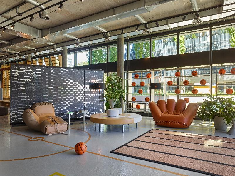 25hours Hotel Zurich West - Lobi