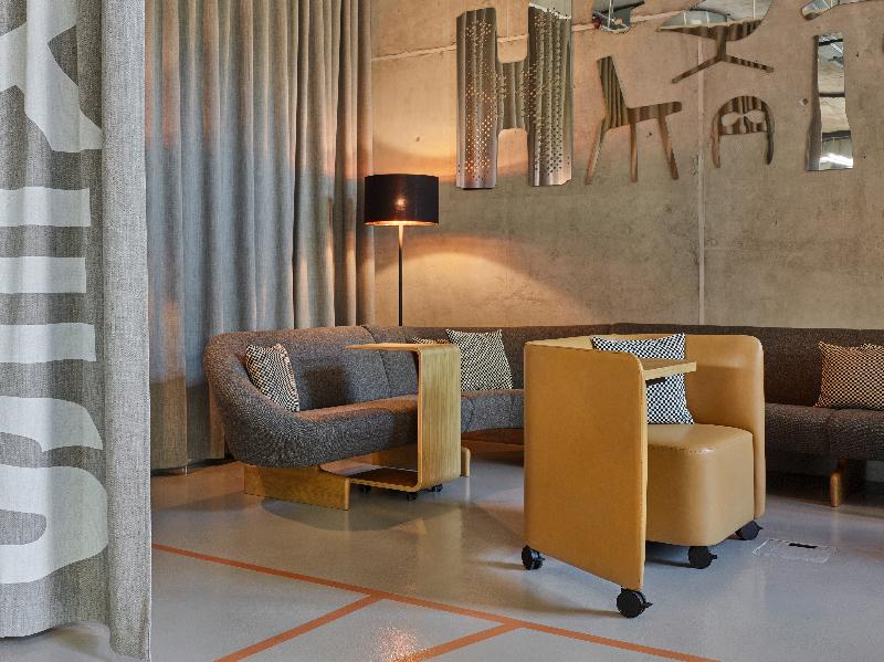 25hours Hotel Zurich West - Lobi