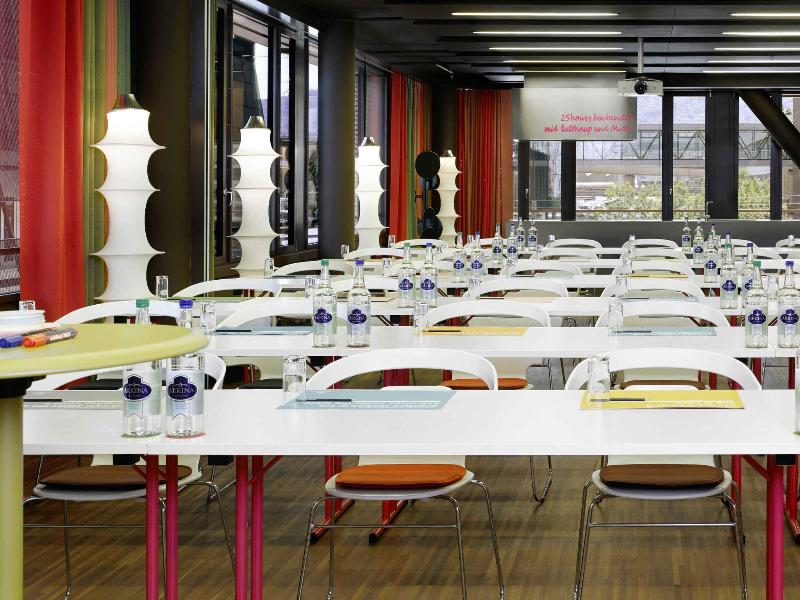 25hours Hotel Zurich West - Toplantı